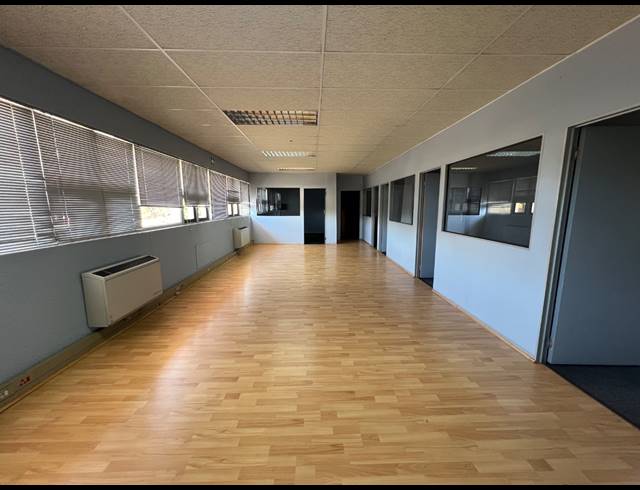 535M² OFFICE FOR SALE IN BENDOR
